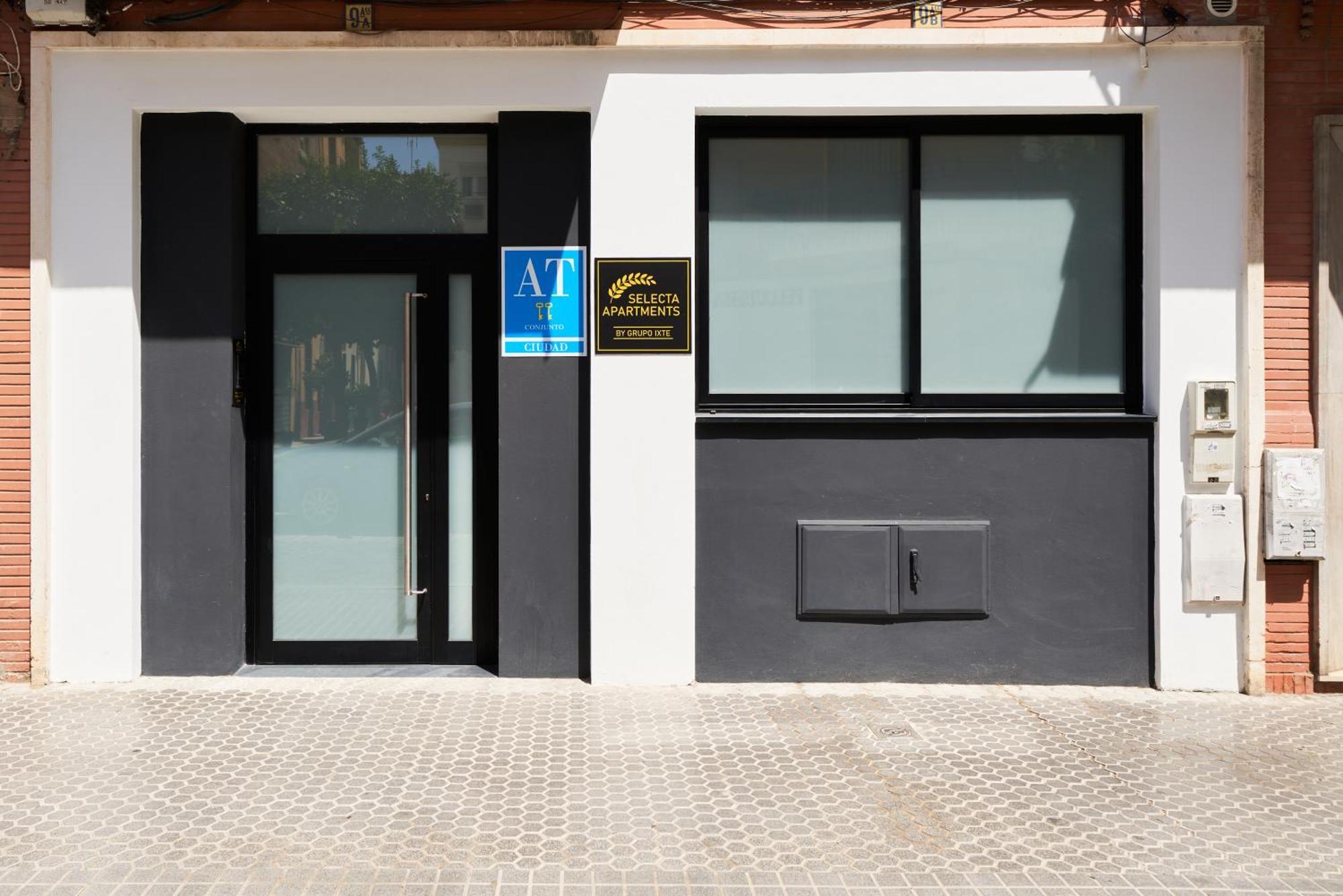 Selecta - Carrion Mejias, Seville